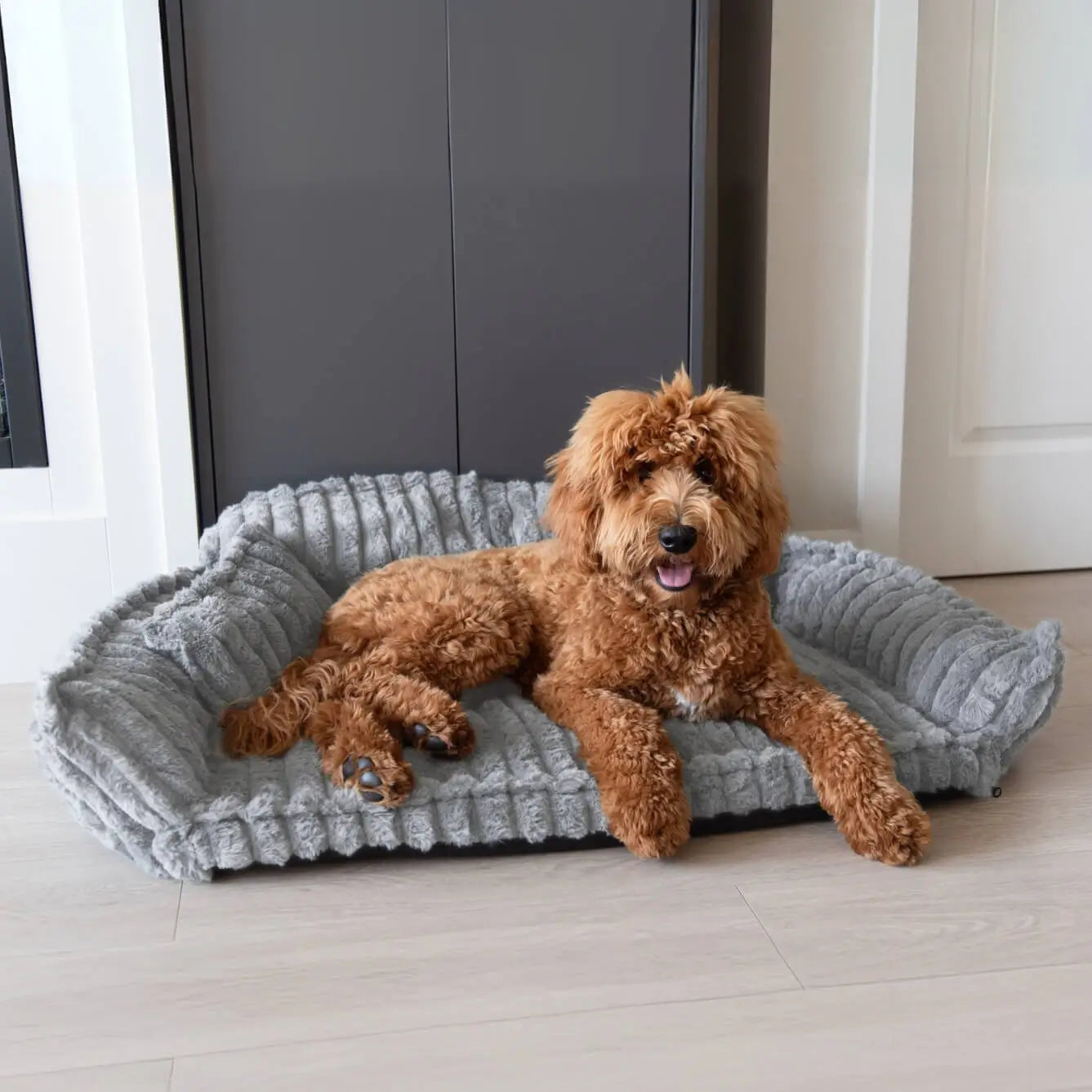 MrFluffyFriend™ - Orthopädisches Waschbares Hundesofa