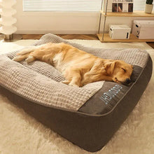 Lade das Bild in den Galerie-Viewer, MrFluffyFriend™ - Beruhigendes Hundekissen
